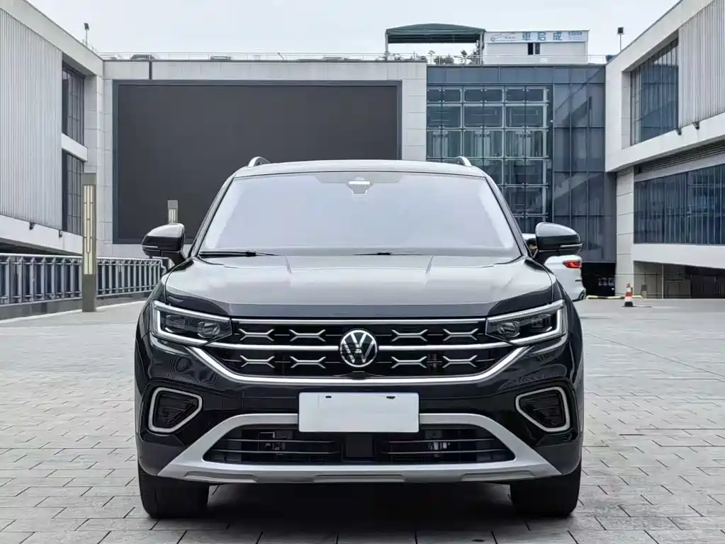 Volkswagen Tayron 2023