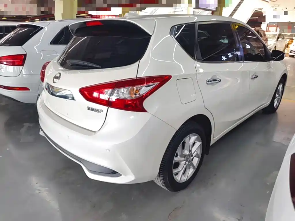 Nissan Tiida 2022