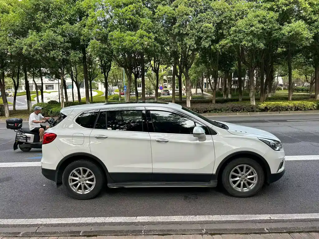 Buick Envision Plus 2016 — фото 5