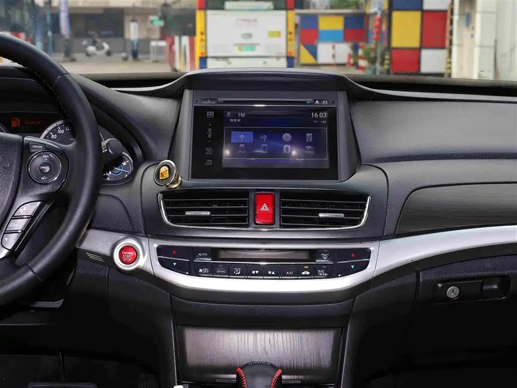 Honda Crosstour 2014 — фото 12
