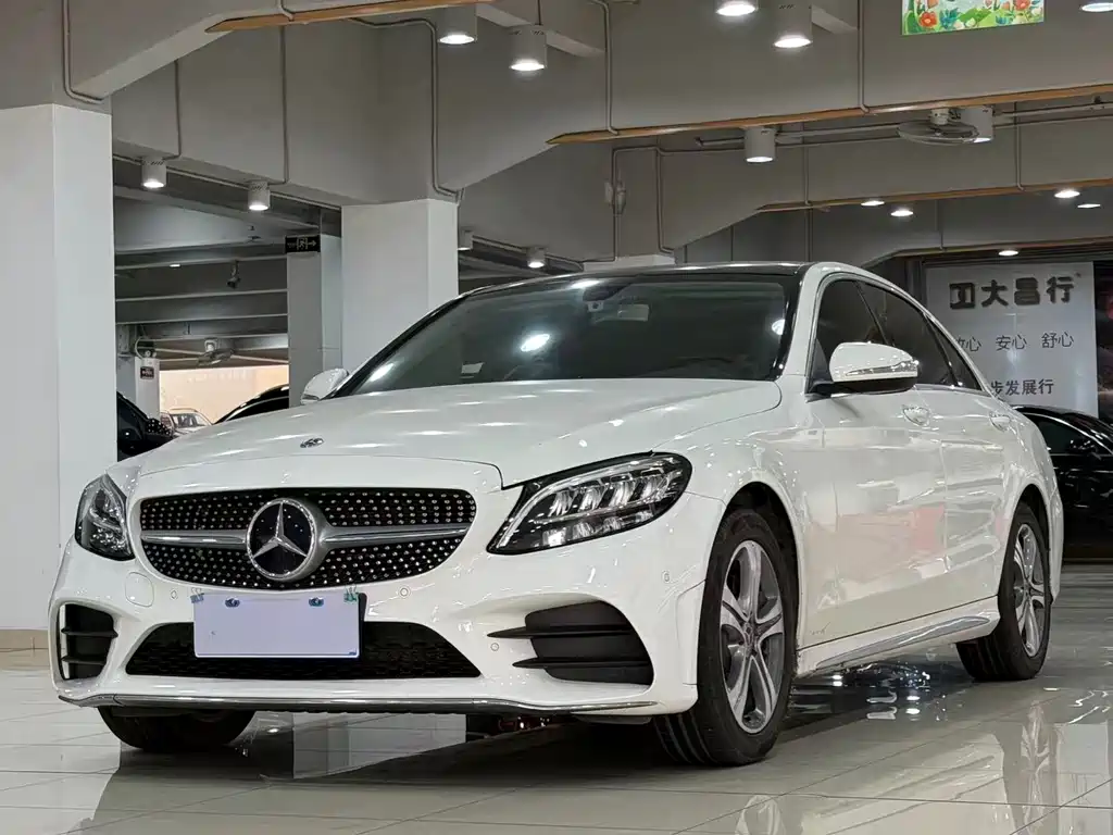 Mercedes-Benz C-Class 2019 — фото 1