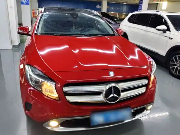 Mercedes-Benz GLA 2016