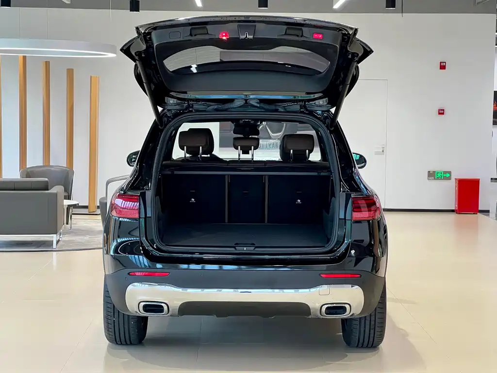 Mercedes-Benz GLB 2024 — фото 16