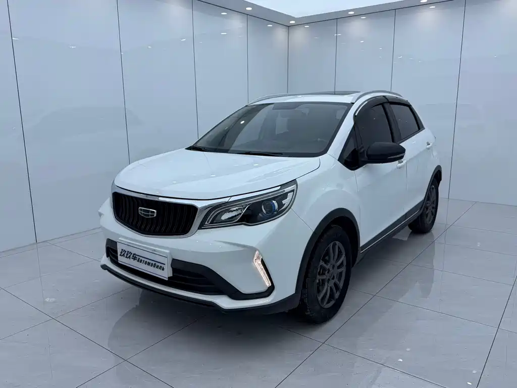 Geely Vision X3 2022 — фото 1