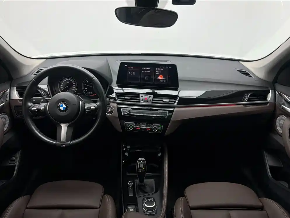 BMW X1 2022 — фото 19