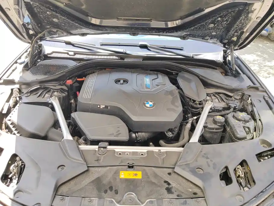 BMW 5 Series New Energy 2022 — фото 10