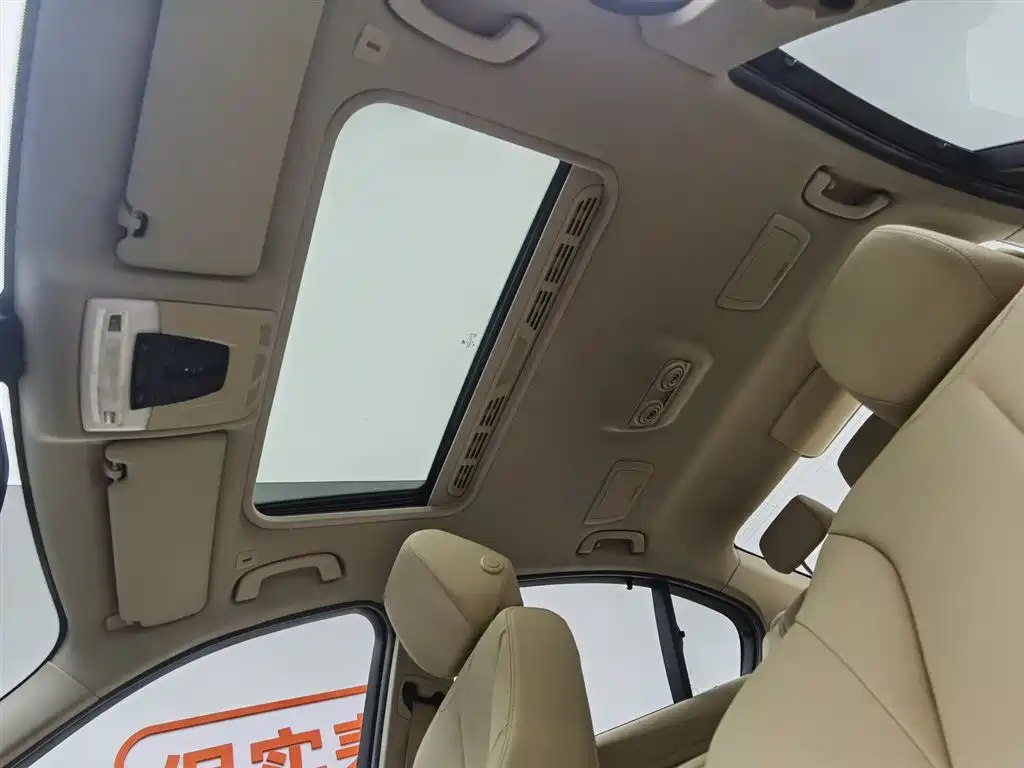 BMW 3 Series 2015 — фото 14