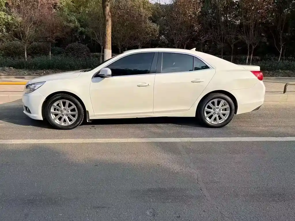 Chevrolet Malibu 2014 — фото 4