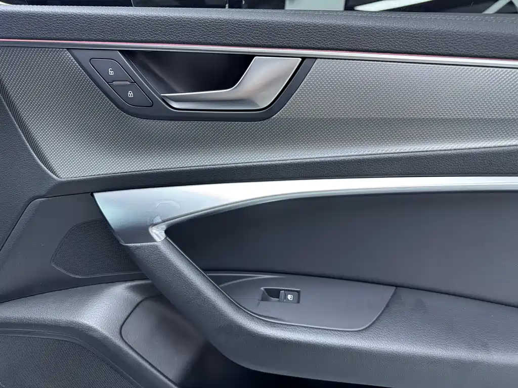 Audi A6L 2021 — фото 15