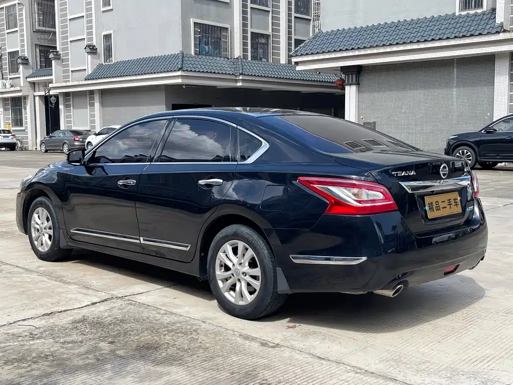 Nissan Teana 2014