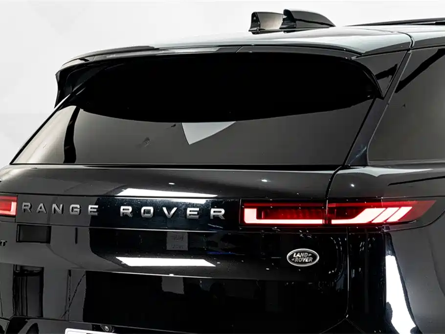 Land Rover Sport 2023 — фото 8