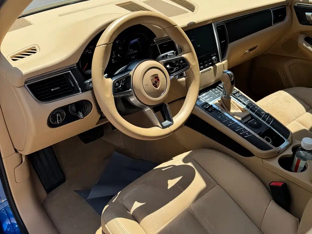 Porsche Macan 2017 — фото 5