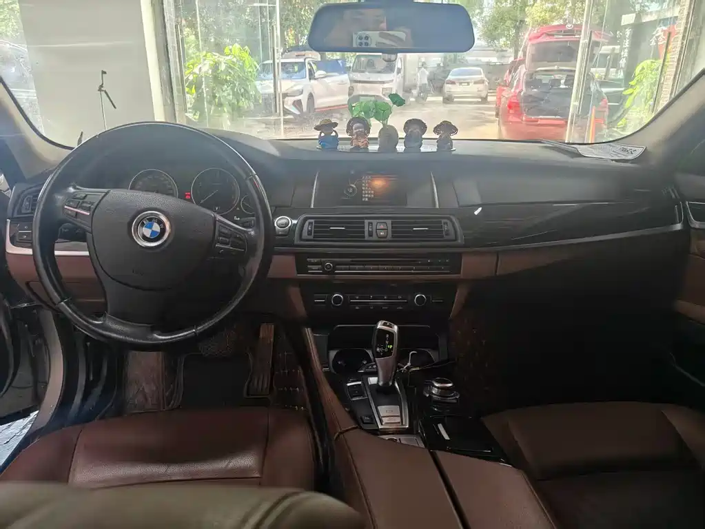 BMW 5 Series 2016