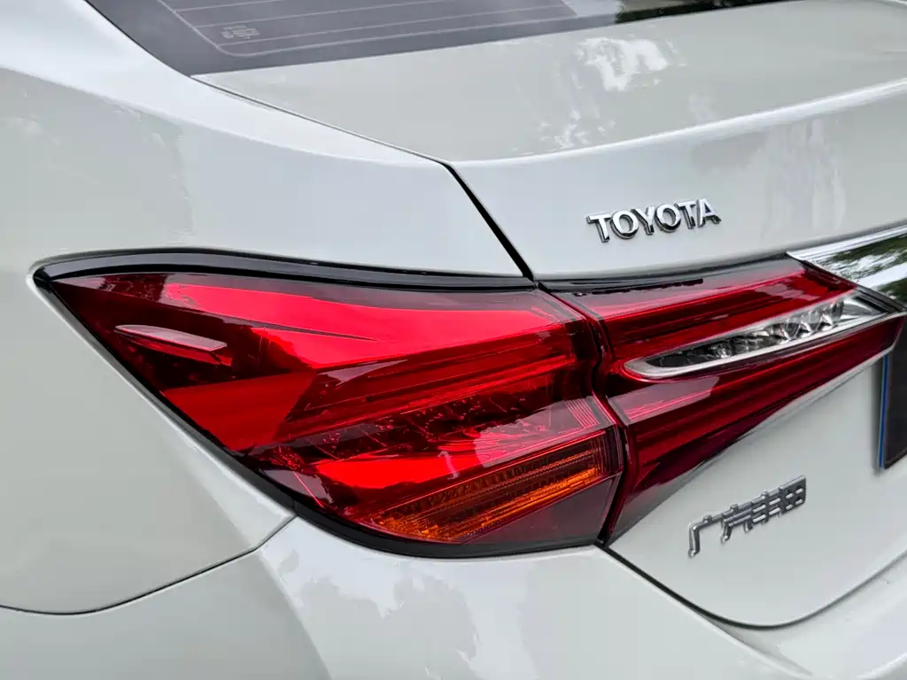 Toyota Levin 2019 — фото 18