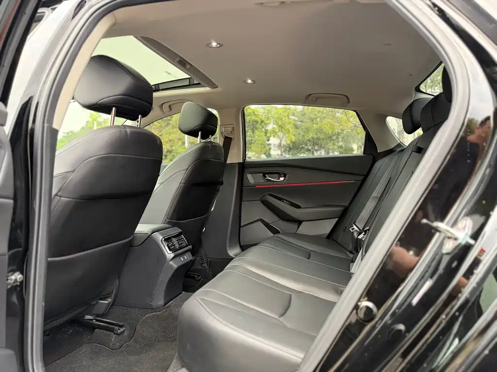 Honda Accord 2024 — фото 15