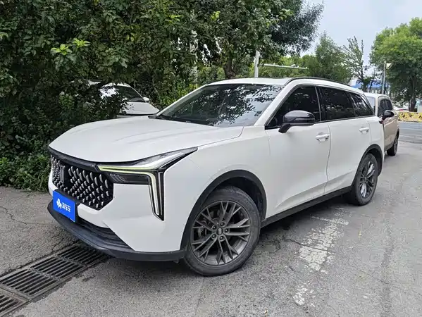 Bestune T55 2022