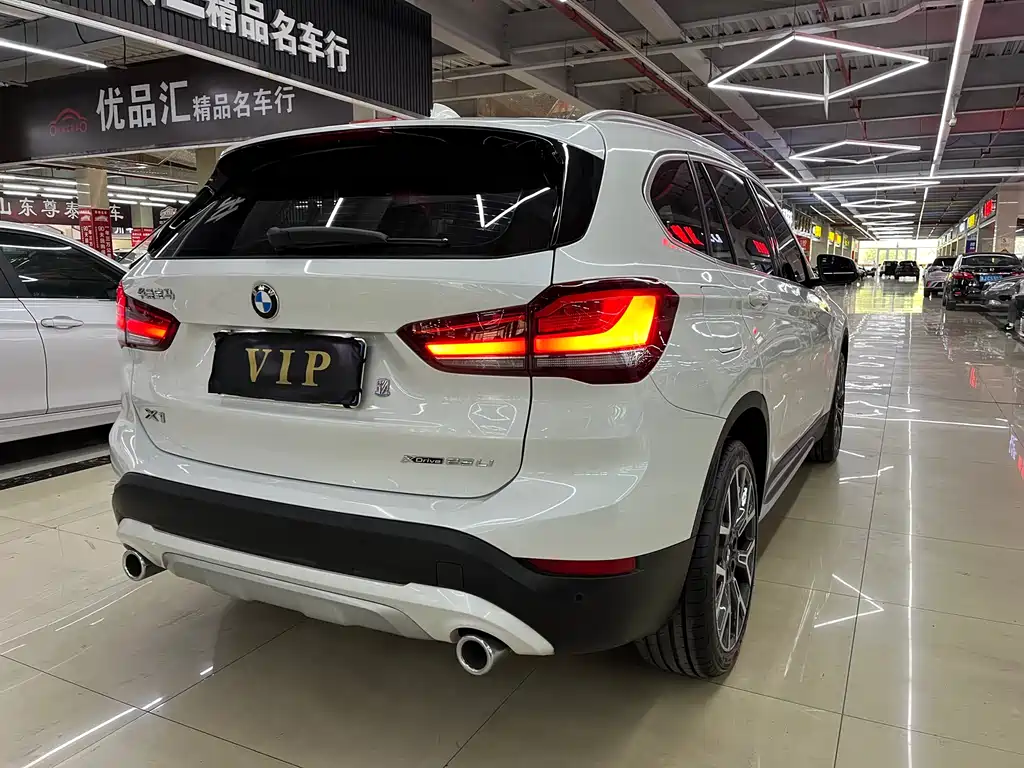 BMW X1 2021 — фото 13