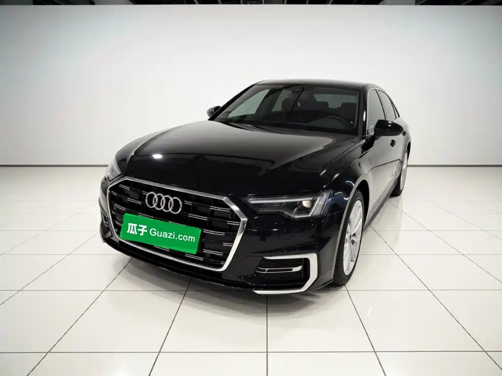 Audi A6L 2023 — фото 1