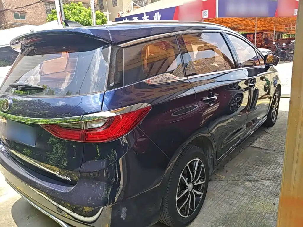 BYD Song MAX 2018 — фото 7