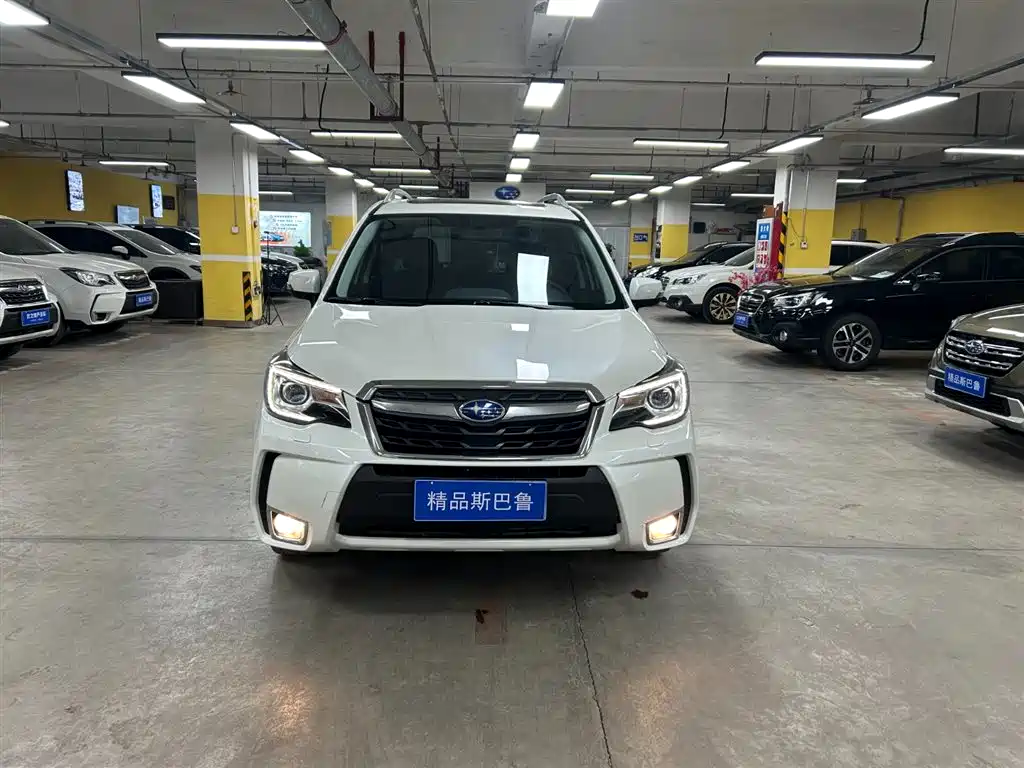 Subaru Forester 2017 — фото 2