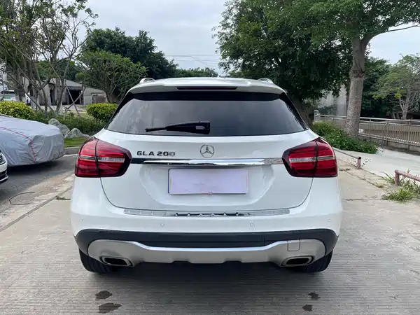 Mercedes-Benz GLA 2018