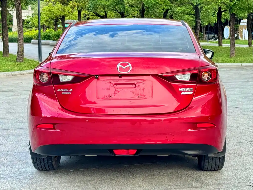 Mazda 3 Axela 2017