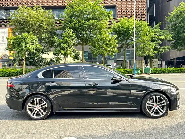 Jaguar XEL 2021