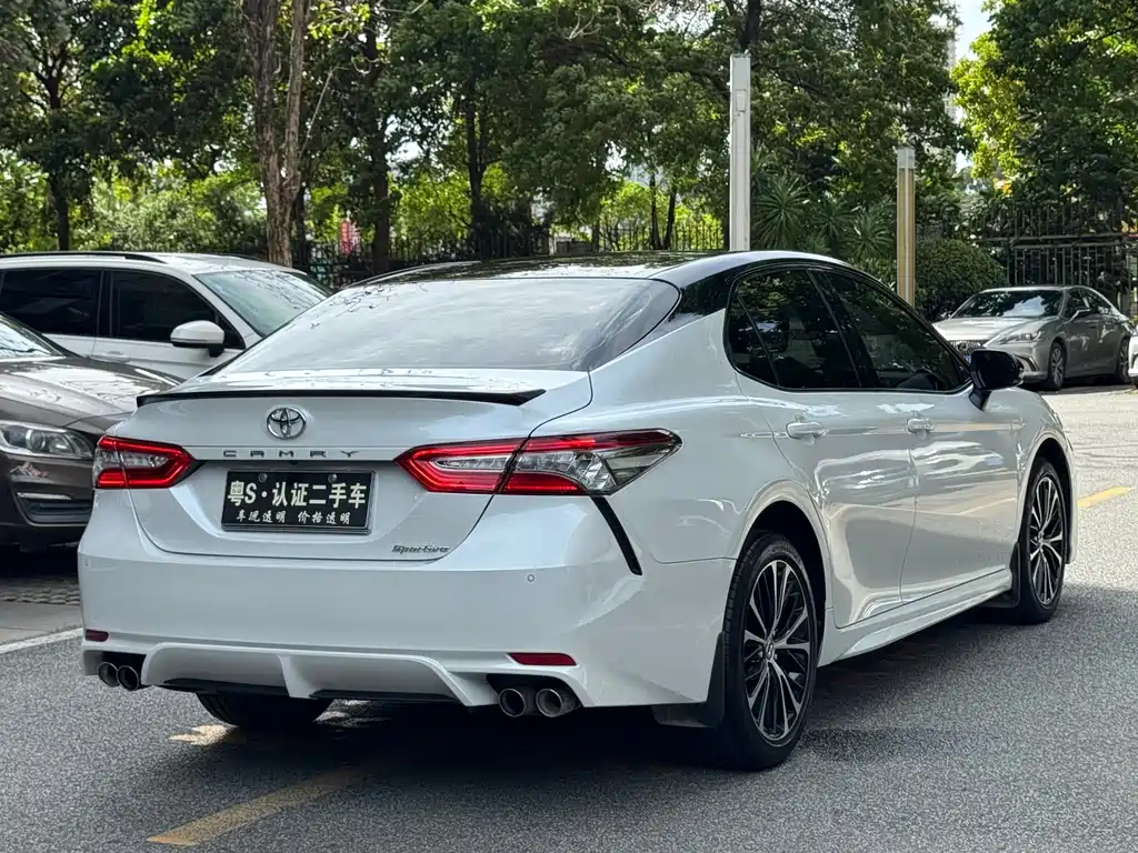 Toyota Camry 2020