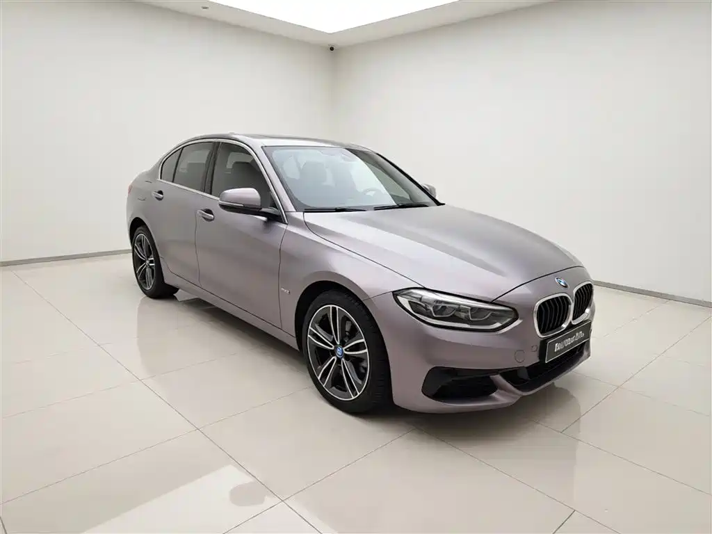 BMW 1 Series 2018 — фото 4