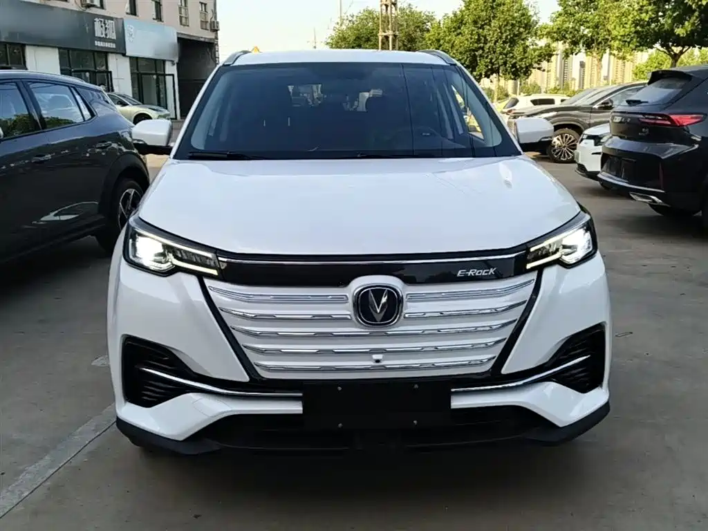 Changan CS55 EV 2020 — фото 3