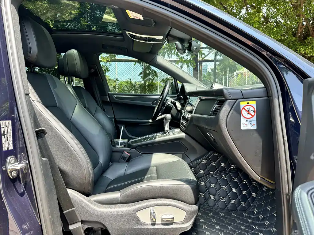 Porsche Macan 2021 — фото 22