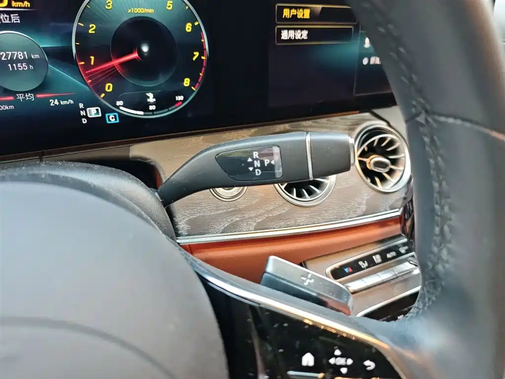Mercedes-Benz CLS 2022 — фото 10