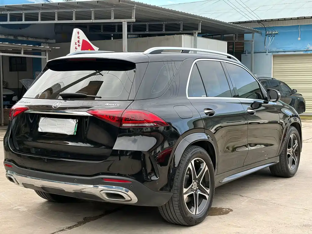 Mercedes-Benz GLE New Energy 2022 — фото 9
