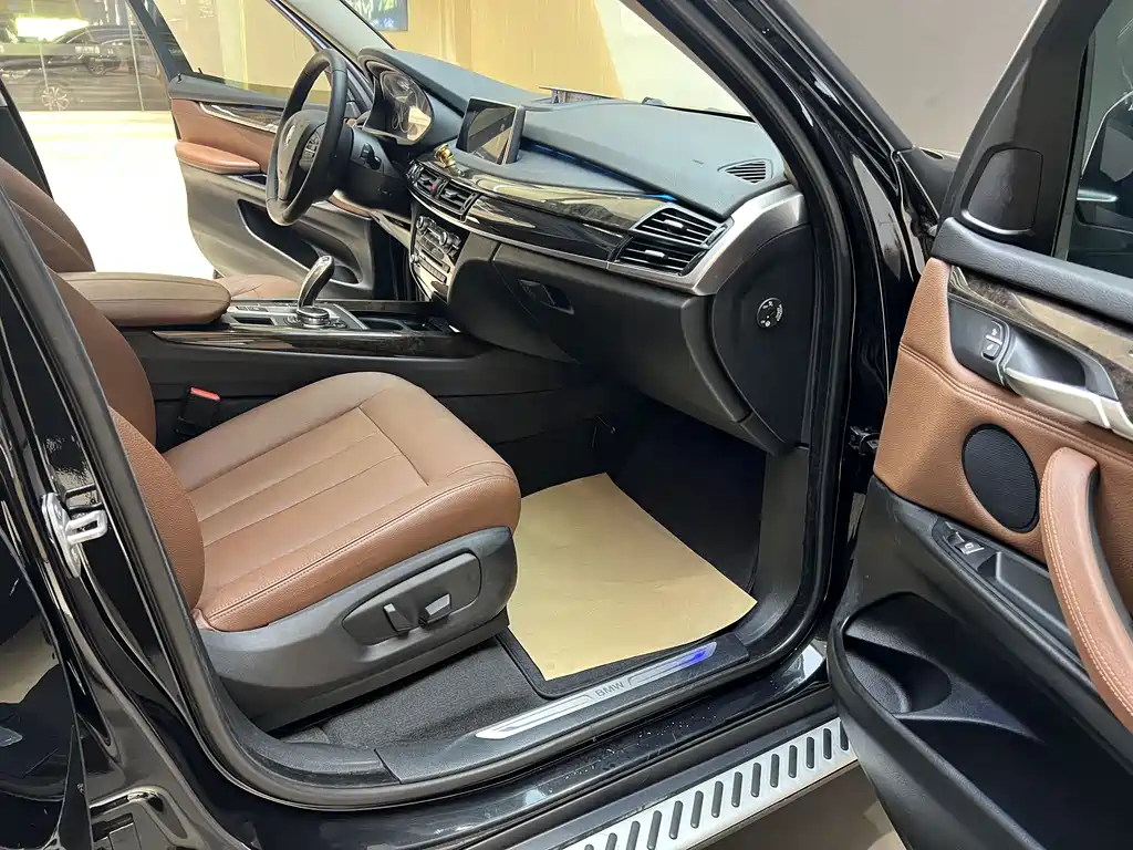 BMW X5 2016 — фото 14