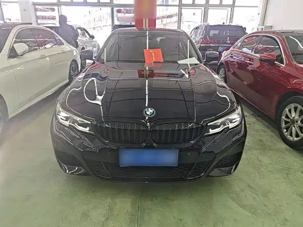 BMW 3 Series 2022