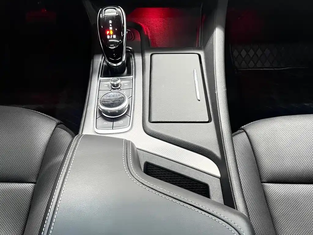 Cadillac CT5 2021 — фото 17
