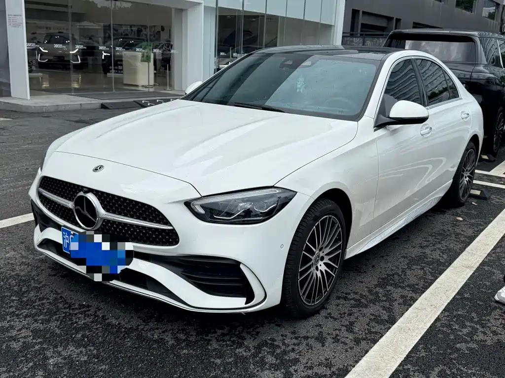 Mercedes-Benz C-Class 2026