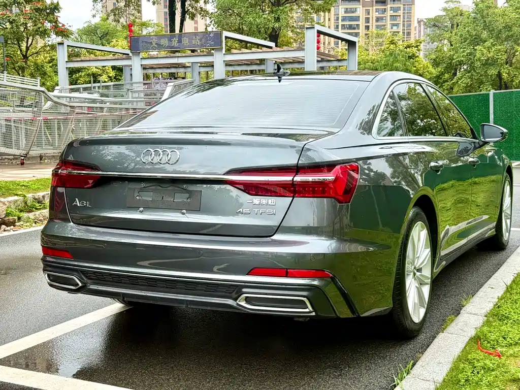 Audi A6L 2021 — фото 11