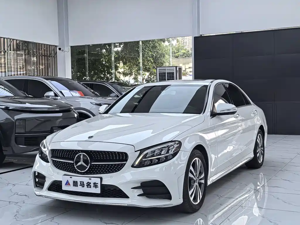 Mercedes-Benz C-Class 2020 — фото 1