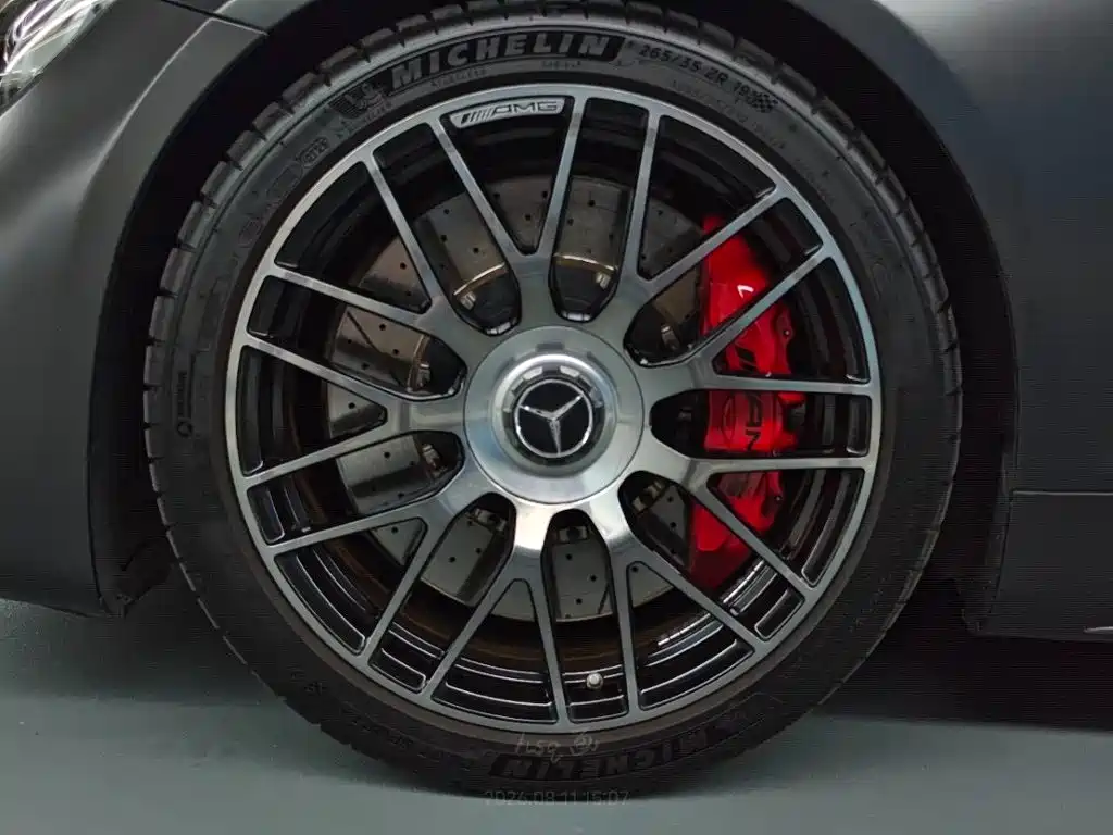 Mercedes-Benz AMG GT 2019 — фото 6