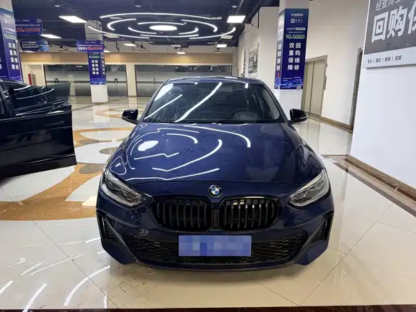 BMW 1 Series 2021