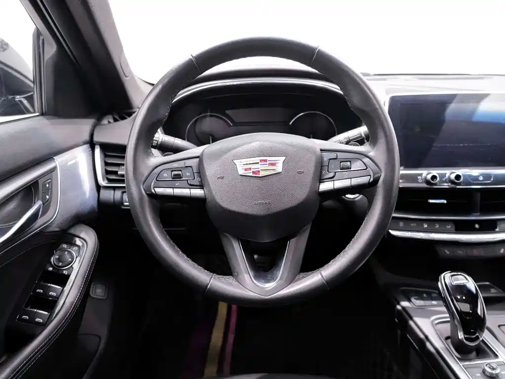 Cadillac CT5 2021 — фото 15