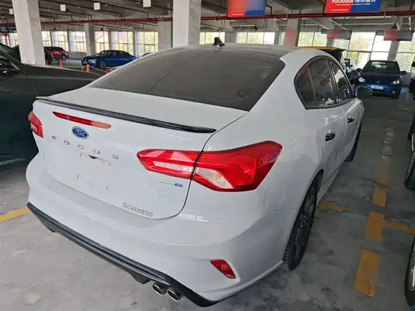 Ford Focus 2022