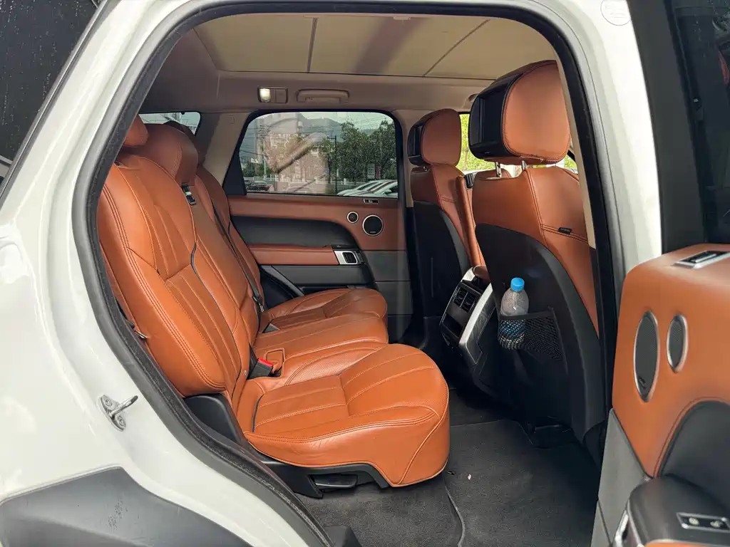 Land Rover Range Rover Sport 2015 — фото 10