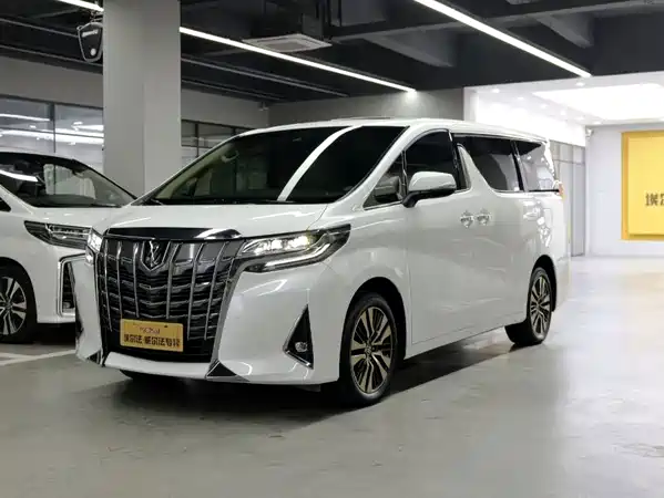 Toyota Alphard 2022
