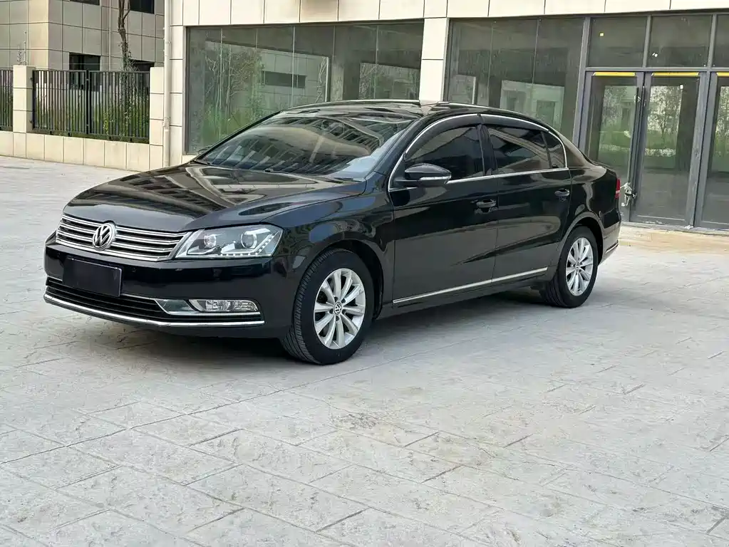 Volkswagen Magotan 2016