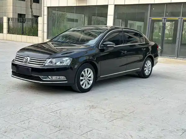 Volkswagen Magotan 2016