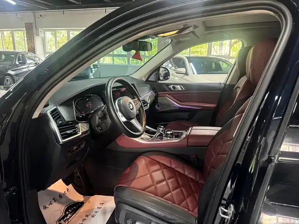 BMW X5 2023