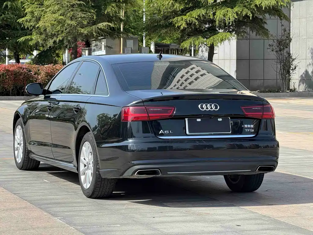 Audi A6L 2016 — фото 11