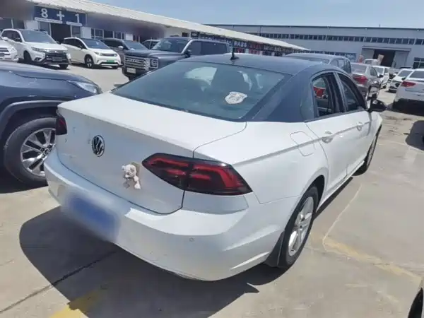Volkswagen Lamando 2015